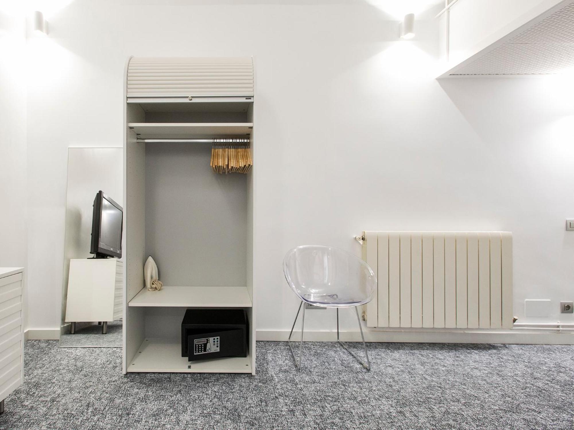 Fewdays Barcelona Apartments Room photo